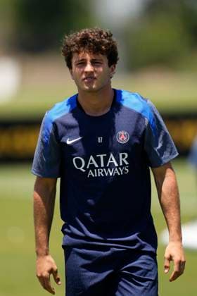 Paris Saint-Germain FC Training Session And press conference, PK, Pressekonferenz - FIFA Club World Cup 2025 Joao Neves defensive midfield of PSG and Portugal during the training session ahead of their FIFA Club World Cup 2025 group B match between Paris Saint-Germain FC and Club Atletico de Madrid at Rose Bowl Stadium on June 14, 2025 in Pasadena, California. Pasadena California United States  Copyright: xJosexBretonx originalFilename:bretonhernandez-parissai250614_npPjM