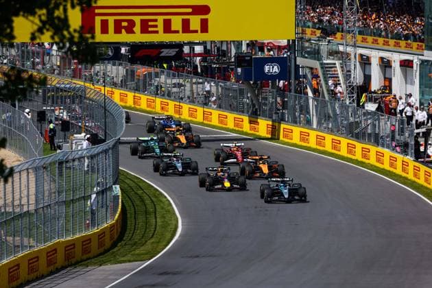 F1 - CANADIAN GRAND PRIX 2025 Start of the race: 63 RUSSELL George (gbr), Mercedes AMG F1 Team W16, 01 VERSTAPPEN Max (nld), Red Bull Racing RB21, 81 PIASTRI Oscar (aus), McLaren F1 Team MCL39, 12 KIMI ANTONELLI Andrea (ita), Mercedes AMG F1 Team W16, 44 HAMILTON Lewis (gbr), Scuderia Ferrari SF-25, action during the Formula 1 Pirelli Grand Prix du Canada 2025, 10th round of the 2025 FIA Formula One World Championship, WM, Weltmeisterschaft from June 14 to 16, 2025 on the Circuit Gilles Villeneuve, in MontrÃ al, Canada - MontrÃ alCanada  Copyright: xFLORENTxGOODENx