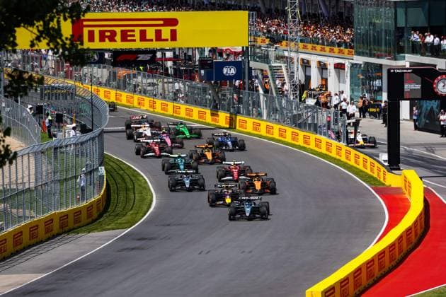F1 - CANADIAN GRAND PRIX 2025 Start of the race: 63 RUSSELL George (gbr), Mercedes AMG F1 Team W16, 01 VERSTAPPEN Max (nld), Red Bull Racing RB21, 81 PIASTRI Oscar (aus), McLaren F1 Team MCL39, 12 KIMI ANTONELLI Andrea (ita), Mercedes AMG F1 Team W16, 44 HAMILTON Lewis (gbr), Scuderia Ferrari SF-25, action during the Formula 1 Pirelli Grand Prix du Canada 2025, 10th round of the 2025 FIA Formula One World Championship, WM, Weltmeisterschaft from June 14 to 16, 2025 on the Circuit Gilles Villeneuve, in MontrÃ al, Canada - MontrÃ alCanada  Copyright: xFLORENTxGOODENx