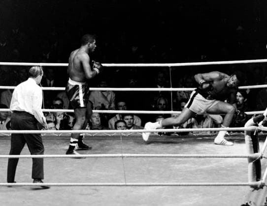 680914 Boxning, VM, Floyd Patterson - Jimmy Ellis: Floyd Patterson attackerar Jimmy Ellis. Copyright: BILDBYRAN BB680914BB023