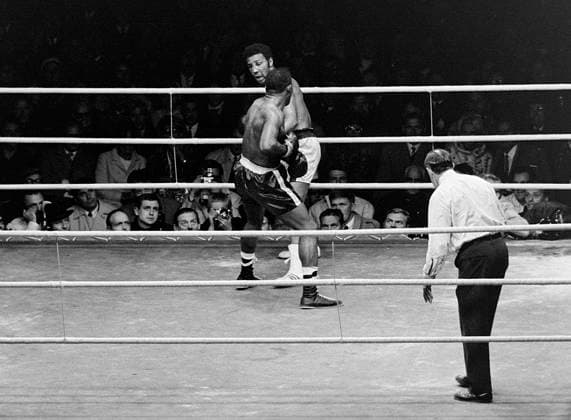 680914 Boxning, VM, Floyd Patterson - Jimmy Ellis: Floyd Patterson attackerar Jimmy Ellis. Copyright: BILDBYRAN BB680914BB024