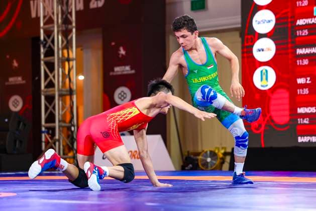 Wrestling U17, U 17 Asian Championships 55kg FS - Umar Rakhimov (TJK) df. Wenlong Li (CHN)