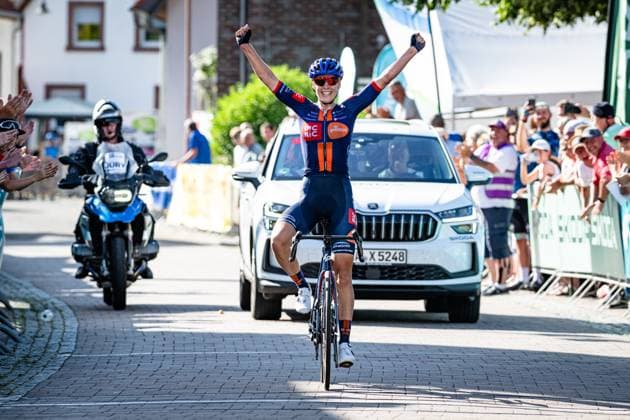 Bilder des Jahres 2025, Sport 06 Juni KOCH Franziska: National Championships Road cycling, Rad, Radsport, Strasse 2025 - RR KOCH Franziska ( GER ) TEAM PICNIC POSTNL ( TPP ) - NED Querformat - quer - horizontal - Landscape - Event Veranstaltung: National Championships - Road Cycling - Category Kategorie: Cycling - Road Cycling - Elite Women - Location Ort: Europe Germany - Rheinland Pfalz - Start: Linden - Finish - Linden ( Rheinland Pfalz ) - Discipline: Road Race ( RR ) - National Championships - Distance: 118.8 km - Date Datum: 28.06.2025 Saturday -