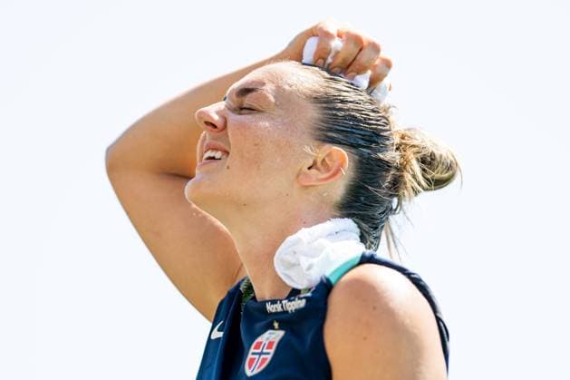 250630 Vilde Boe Risa of the Norwegian women s national football team cools down during a training session ahead of the UEFA Women s Euro 2025 on June 30, 2025 in Neuchatel. Photo: Vegard Grott BILDBYRAN kod VG VG0775 bbeng fotboll football soccer fotball fotbolls-em fotball em europamästerskap em uefa womens euro em 2025 träning practice training trening norge norway dam day -2 Copyright: VEGARDxGRoTT BB250630VG013