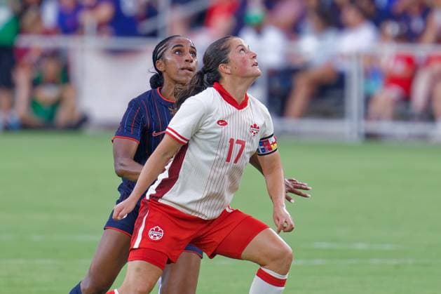July 2, 2025, Washington, District of Columbia, USA: Jessie Fleming 17 of Canada and Naomi Girma 4 await inbound ball during the US Woman™s national team, Nationalteam vs. Canada match at Audi Field. The USA won 3-0. Washington USA - ZUMA 20250702_mda_s363_171 Copyright: xJeffxScudderx