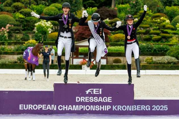KRONBERG - FEI European Championship, EM, Europameisterschaft Dressage for Young Riders and U25 2025, KRONBERG - FEI European Championship Dressage for Young Riders and U25 2025 SCHOELERMANN Anna (GER), TREFFINGER Moritz (GER), HYRM Sara Aagaard (DEN) Medal ceremony Siegerehrung FEI U25 Grand Prix 16-25 2ndt part Individual Test Einzelentscheidung Kronberg, Gestüt Schafhof 12. July 2025 -