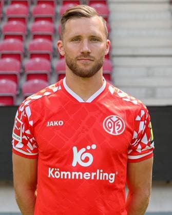 Fussball - 1. BL - Porträttermin 2025 2026 - 14.07.25, Silvan Widmer (1. FSV Mainz 05), 1.BL, Porträttermin 2025 2026, -