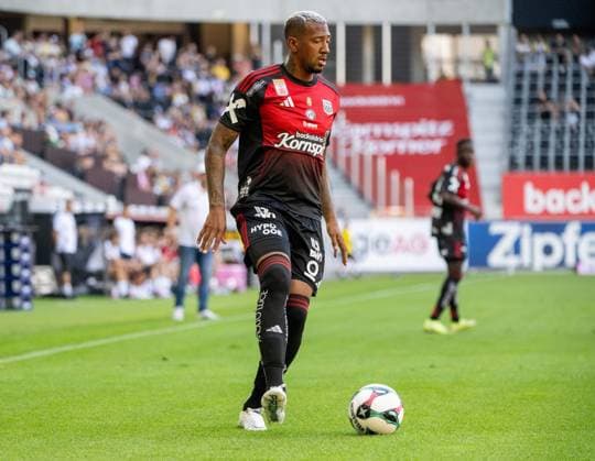 Fußball, Herren, Testspiel, Saison 2025 26, Linzer ASK - 1. FC Union Berlin, v. l. Jerome Boateng (LASK), 19.07. 2025, Copyright: xMatthiasxKochx
