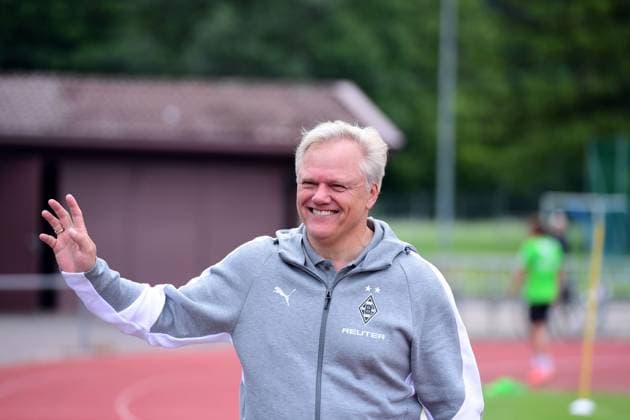 25.07.2025; Rottach-Egern; Fussball, Herren, Saison 2025 2026, Trainingslager Borussia Moenchengladbach Dr. Stefan Stegemann (Geschaeftsfuehrer Gladbach) DFL regulations prohibit any use of photographs as image sequences and or quasi-video. Stadion Am Birkenmoos Bayern Deutschland