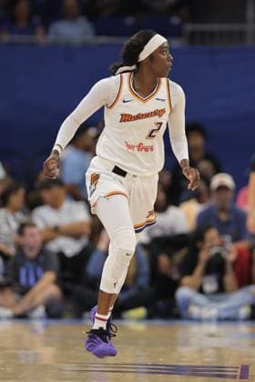 CHICAGO, IL - AUGUST 03: Kahleah Copper 2 of the Phoenix Mercury during the second half against the Chicago Sky on August 3, 2025 at Wintrust Arena in Chicago, Illinois. (Photo by Melissa Tamez Icon Sportswire) WNBA, Basketball Damen, USA AUG 03 Phoenix Mercury at Chicago Sky EDITORIAL USE ONLY Icon250803022
