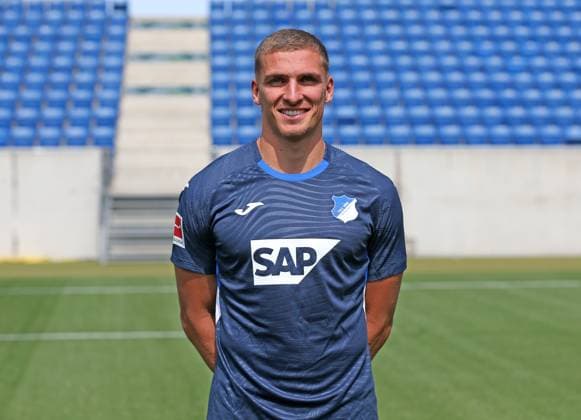Grischa Prömel (Hoffenheim) . TSG 1899 Hoffenheim Porträttermin 2025 2026 . Sinsheim, GER, 06.08.2025 ,Fussball 3. Liga 2025 2026 .