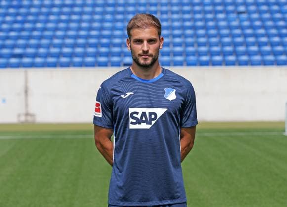 Luka Duric (Hoffenheim) . TSG 1899 Hoffenheim Porträttermin 2025 2026 . Sinsheim, GER, 06.08.2025 ,Fussball 3. Liga 2025 2026 .