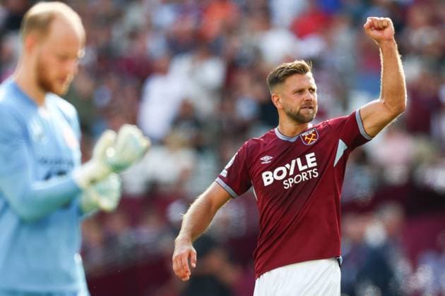 Niclas Fullkrug of West Ham United celebrates after scoring a goal (1-1) West Ham United v Lille, Pre Season Friendly, Football, London Stadium, London, UK - 09 Aug 2025London London Stadium United Kingdom EDITORIAL USE ONLY No use with unauthorised audio, video, data, fixture lists, club league logos or live services. Online in-match use limited to 120 images, no video emulation. No use in betting, games or single club league player publications. Copyright: xSimonxDael Shutterstockx 15433741y