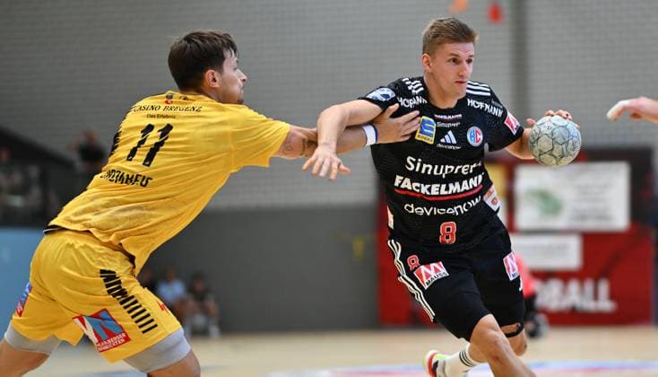 19.08.2025 - Handball - Saison 2025 2026 - Testspiel - Freundschaftsspiel : HC Erlangen HCE - Bregenz Handball - - xwoxzix - Tommaso Romei (11, Bregenz Handball ) Sander Andreassen Overjordet ( 8, HC Erlangen HCE )