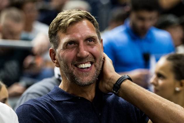 Sport Bilder des Tages Testspiel: Deutschland - Spanien; 23.08.2025 Dirk Nowitzki (ehemaliger deutscher Basketballer) Testspiel: Deutschland - Spanien, Köln, Lanxessarena am 23.08.2025 Copyright: xBEAUTIFULxSPORTS Wunderlx