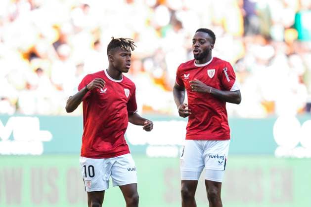 August 31, 2025, Sevilla, Sevilla, SPAIN: Inaki Williams and Nico Williams of Athletic Club warms up during the Spanish league, LaLiga EA Sports, football match played between Real Betis and Athletic Club at La Cartuja stadium on August 31, 2025, in Sevilla, Spain. Sevilla SPAIN - ZUMAa181 20250831_zaa_a181_005 Copyright: xJoaquinxCorcherox