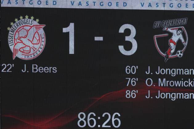 SPAKENBURG , 06 09-2025 , Sportpark de Westmaat , season 2025 2026 , Dutch Tweede divisie football , match between IJsselmeervogels and BVV Barendrecht , picture shows Final score IJsselmeervogels - Barendrecht  x30882969x Copyright: