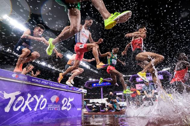 250913 Nahuel Carabana of Andorra, Louis Gilavert of France and Samuel Firewu of Ethiopia compete in men s 3000 meters steeplechase round 1 during day 1 of the 2025 World Athletics Championships on September 13, 2025 in Tokyo. Photo: Joel Marklund BILDBYRAN kod JM JM0729 bbeng friidrott athletics friidrett 2025 world athletics championships world athletics championships tokyo 25 friidrotts-vm friidretts-vm vm Copyright: JOELxMARKLUND BB250913JM178