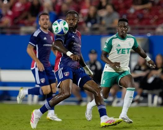 September 13, 2025, Frisco, Texas, USA: FC Dallas defender SEBASTIEN IBEAGHA (25) during a Major League Soccer match between FC Dallas and Austin FC on September 13, 2025, in Frisco, Texas. FC Dallas won, 2-0. Frisco USA - ZUMAc201 20250913_zap_c201_078 Copyright: xScottxColemanx