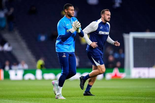 September 16, 2025, London, London, England: Brandon Austin of Tottenham Hotspur warms up during the UEFA Champions League 2025 26 League Phase MD1 match between Tottenham Hotspur and Villarreal CF at Tottenham Hotspur Stadium on September 16, 2025, in London, England. London England - ZUMAa181 20250916_zaa_a181_036 Copyright: xDennisxAgyemanx