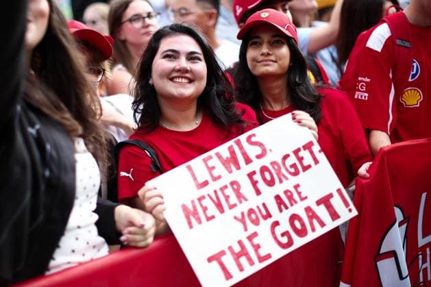 F1 - AZERBAIJAN GRAND PRIX 2025 Scuderia Ferrari fans during the 2025 Formula 1 Qatar Airways Azerbaijan Grand Prix, 17th round of the 2025 FIA Formula One World Championship, WM, Weltmeisterschaft from September 19 to 21, 2025 on the Baku City Circuit, in Baku, Azerbaijan - BakuAzerbaijan  Copyright: xEricxAlonsox