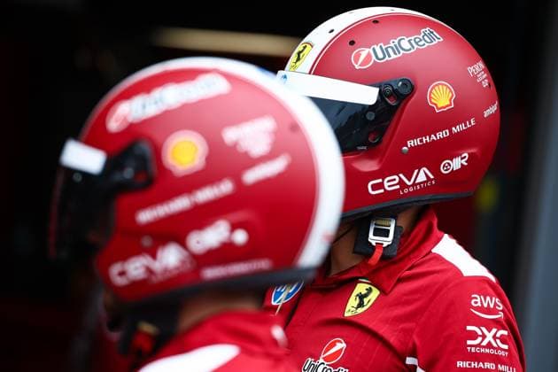 F1 - AZERBAIJAN GRAND PRIX 2025 Scuderia Ferrari pit stop practice during the 2025 Formula 1 Qatar Airways Azerbaijan Grand Prix, 17th round of the 2025 FIA Formula One World Championship, WM, Weltmeisterschaft from September 19 to 21, 2025 on the Baku City Circuit, in Baku, Azerbaijan - BakuAzerbaijan  Copyright: xEricxAlonsox