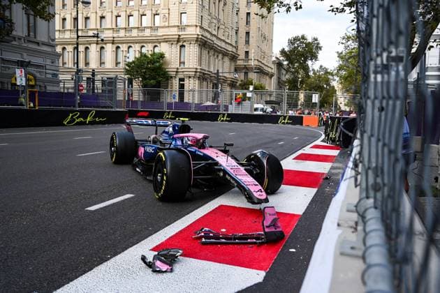 F1 - AZERBAIJAN GRAND PRIX 2025 43 COLAPINTO Franco (arg), Alpine F1 Team A525, action crash, accident, during the 2025 Formula 1 Qatar Airways Azerbaijan Grand Prix, 17th round of the 2025 FIA Formula One World Championship, WM, Weltmeisterschaft from September 19 to 21, 2025 on the Baku City Circuit, in Baku, Azerbaijan -  Copyright: xALBERTOxVIMERCATIx