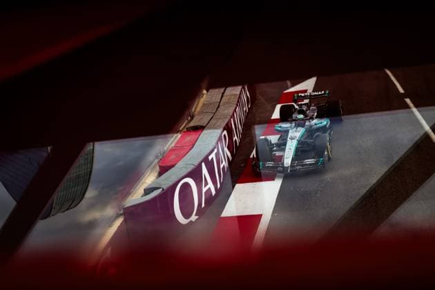 F1 - AZERBAIJAN GRAND PRIX 2025 63 RUSSELL George (gbr), Mercedes AMG F1 Team W16, action during the 2025 Formula 1 Qatar Airways Azerbaijan Grand Prix, 17th round of the 2025 FIA Formula One World Championship, WM, Weltmeisterschaft from September 19 to 21, 2025 on the Baku City Circuit, in Baku, Azerbaijan - BakuAzerbaijan  Copyright: xFLORENTxGOODENx
