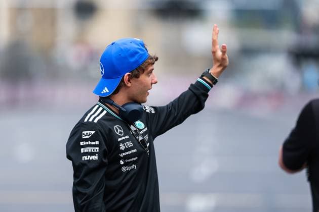 F1 - AZERBAIJAN GRAND PRIX 2025 KIMI ANTONELLI Andrea (ita), Mercedes AMG F1 Team W16, portrait during the 2025 Formula 1 Qatar Airways Azerbaijan Grand Prix, 17th round of the 2025 FIA Formula One World Championship, WM, Weltmeisterschaft from September 19 to 21, 2025 on the Baku City Circuit, in Baku, Azerbaijan - BakuAzerbaijan  Copyright: xANTONINxVINCENTx