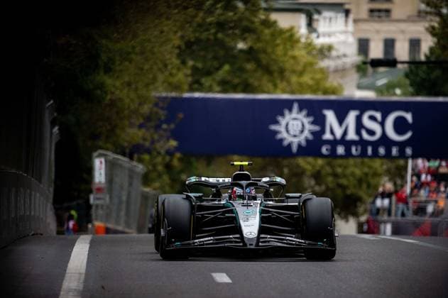 F1 - AZERBAIJAN GRAND PRIX 2025 12 KIMI ANTONELLI Andrea (ita), Mercedes AMG F1 Team W16, action during the 2025 Formula 1 Qatar Airways Azerbaijan Grand Prix, 17th round of the 2025 FIA Formula One World Championship, WM, Weltmeisterschaft from September 19 to 21, 2025 on the Baku City Circuit, in Baku, Azerbaijan - BakuAzerbaijan  Copyright: xALBERTOxVIMERCATIx