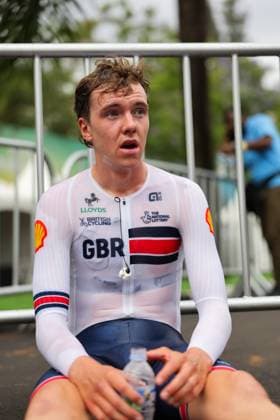 2025 UCI Road World Championships Picture by Alex Whitehead SWpix.com - 22 09 2025 - Cycling - 2025 UCI Road World Championships - BK Arena to Kigali Convention Centre, Kigali, Rwanda - Men Under-23 Individual Time Trial (ITT) - Callum Thornley (Great Britain) Copyright: x xSWpix.comx(t axPhotographyxHubxLtd)xAlexxWhitehead SWpix.comx SWP-3030-5773