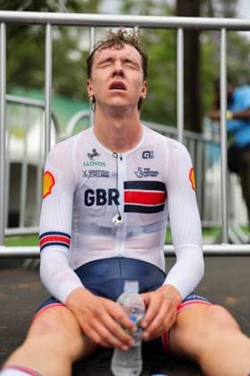 2025 UCI Road World Championships Picture by Alex Whitehead SWpix.com - 22 09 2025 - Cycling - 2025 UCI Road World Championships - BK Arena to Kigali Convention Centre, Kigali, Rwanda - Men Under-23 Individual Time Trial (ITT) - Callum Thornley (Great Britain) Copyright: x xSWpix.comx(t axPhotographyxHubxLtd)xAlexxWhitehead SWpix.comx SWP-3030-5774