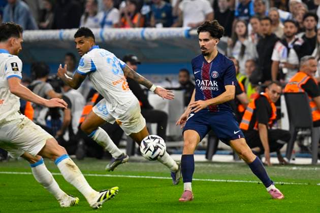 FOOTBALL : Olympique de Marseille VS Paris Saint Germain - Ligue 1 McDonald s - 22 09 2025 Vitinha (PSG) - Ligue 1 Mcdonald s match between Olympique de Marseille and Paris Saint Germain on September 22, 2025 at the Orange Velodrome Stadium in Marseille.a MarseilleFrance  Copyright: xWilliamxCannarellax