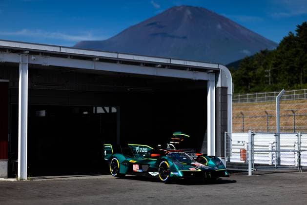 FIA WEC - 6 HOURS OF FUJI 2025 009 RIBERAS Alex (spa), SORENSEN Marco (dnk), Aston Martin THOR Team, Aston Martin Valkyrie 009, Hypercar, action in scrutineering, verifications techniques, during the 6 Hours of Fuji 2025, 7th round of the 2025 FIA World Endurance Championship, from September 26 to 28, 2025 on the Fuji Speedway in Oyama, Shizuoka, Japan - OyamaJapan  Copyright: xJavierxJimenezx