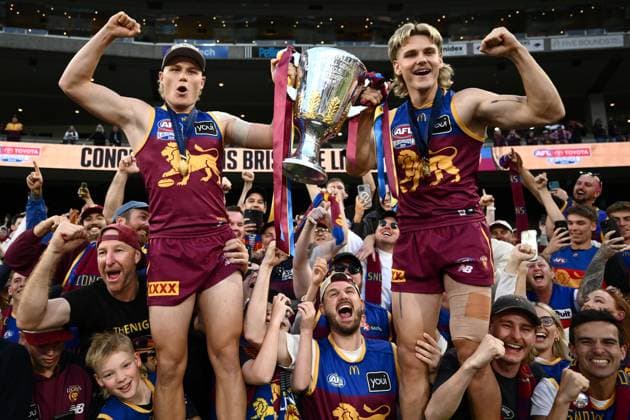 AFL GRAND FINAL, Levi Ashcroft of the Lions (left) and Will Ashcroft of the Lions celebrate following the AFL Grand Final between the Geelong Cats and the Brisbane Lions at the Melbourne Cricket Ground in Melbourne, Saturday, September 27, 2025. ( NO ARCHIVING, EDITORIAL USE ONLY MELBOURNE VICTORIA AUSTRALIA  Copyright: xJOELxCARRETTx 20250927141831921679