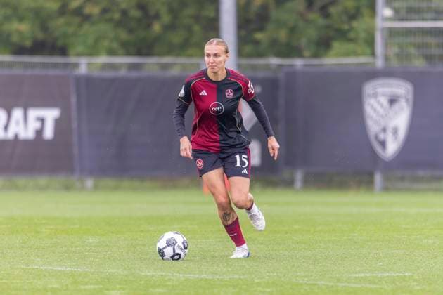 Ingolstadt, Deutschland 28. September 2025: DFB Pokal Frauen - 2025 2026 - FC Ingolstadt 04 vs. 1. FC Nürnberg Im Bild: Oliwia Wos (FCN) DFB regulations prohibit any use of photographs as image sequences and or quasi-video. MTV-Stadion Bayern Copyright: xFotostandx xSchäferx