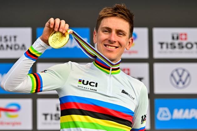 Sport Themen der Woche KW 39 Tadej Pogacar Men Elite Road Race Rwanda 2025 Weltmeister POGAÄaAR Tadej, Tadej Pogacar, Slowenien, Gold, Slovenia Straßenrennen Männer UCI-Straßenweltmeisterschaften 2025 in Kigali Ruanda. 92nd World Championships ME - Road Race (WC) One day race Kigali (267.5km) 2025 UCI Road World Championships Kigali Rwanda 28.09.2025