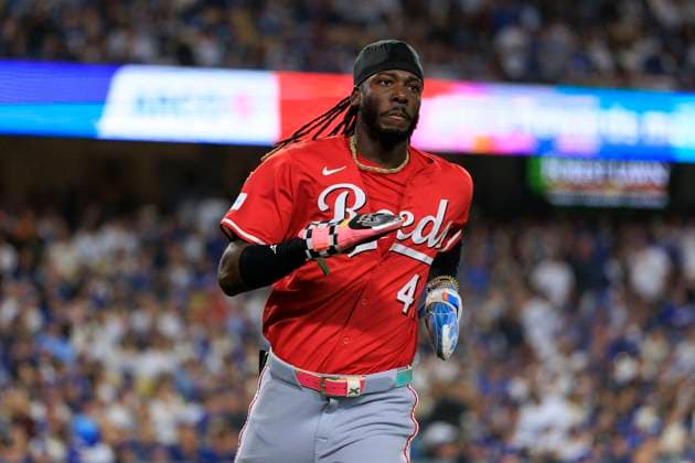 September 30, 2025, Los Angeles, California, USA: Elly De La Cruz 44 of the Cincinnati Reds runs home to score in the 7th inning during their MLB, Baseball Herren, USA Wild Card Game 1 against the Los Angeles Dodgers on Tuesday September 30, 2025 at Dodger Stadium in Los Angeles, California. JAVIER ROJAS PI Los Angeles USA - ZUMAp124 20250930_zaa_p124_060 Copyright: xJavierxRojasx