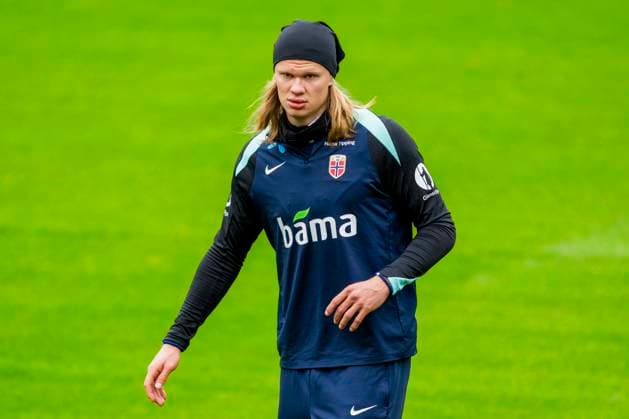 Training with the Norwegian men s national football team Lillestrom 20251007 Norway s Erling Braut Haaland during a training session with the Norwegian men s national football team at Arasen Stadium Photo Fredrik Varfjell NTB Lillestrom Norway EDITORIAL USE ONLY RESTRICTED USE FOR BETTING COMPANIES  Copyright: xFredrikxVarfjellx xNTBx
