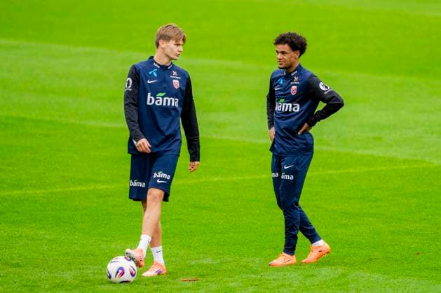 Training with the Norwegian men s national football team Lillestrom 20251007 Norway s David Moller Wolfe and Oscar Bobb during a training session with the Norwegian men s national football team at Arasen Stadium Photo Fredrik Varfjell NTB Lillestrom Norway EDITORIAL USE ONLY RESTRICTED USE FOR BETTING COMPANIES  Copyright: xFredrikxVarfjellx xNTBx