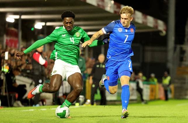 2027 UEFA Under 21 European Championship, EM, Europameisterschaft Qualifier, Turner™s Cross, Cork 10 10 2025 Republic of Ireland vs Slovakia Ireland s James Abankwah and Matej RizniÄ of Slovakia James Abankwah and Matej RizniÄ 10 10 2025  Copyright: x INPHO BryanxKeanex 0S2A3917 copy