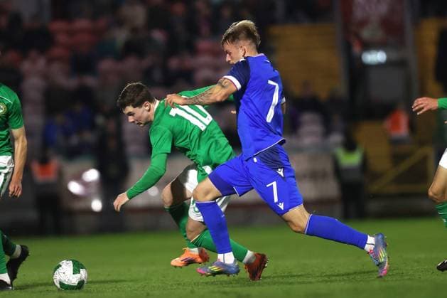 2027 UEFA Under 21 European Championship, EM, Europameisterschaft Qualifier, Turner™s Cross, Cork 10 10 2025 Republic of Ireland vs Slovakia Ireland s Jamie Mullins and Matej RizniÄ of Slovakia Jamie Mullins and Matej RizniÄ 10 10 2025  Copyright: x INPHO BryanxKeanex CU9I2734 copy