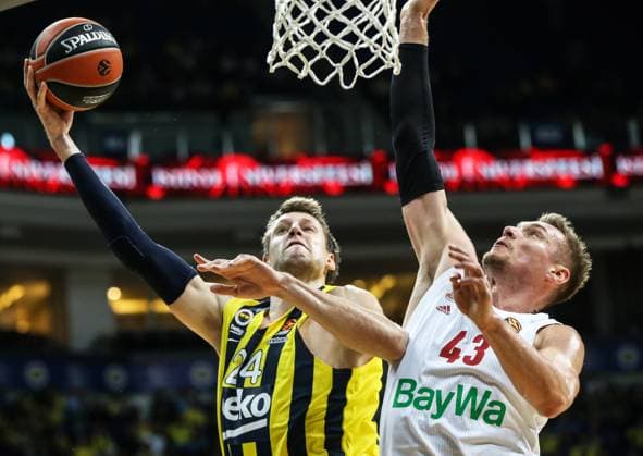 Fenerbahce Beko v Bayern Munich: Turkish Airlines Euroleague ISTANBUL, TURKEY - NOVEMBER 08: Jan Vesely (24) of Fenerbahce in action against Leon Radosevic (43) of Bayern Munich during the Turkish Airlines Euroleague Week 7 basketball match between Fenerbahce Beko and Bayern Munich in Istanbul, Turkey on November 08, 2019. Istanbul Turkey. Editorial use only. Please get in touch for any other usage.  Copyright: x2025xAnadoluxElifxÖztürkx