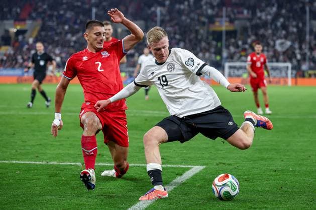 10.10.2025, Fußball, Länderspiel, Deutschland - Luxemburg, UEFA WM-Qualifikation, 2025 2026, Gruppe A, PreZero Arena in Sinsheim: Seid Korac (LUX 02) im Zweikampf gegen Jonathan Burkhardt (GER 19) DFB regulations prohibit any use of photographs as image sequences and or quasi-video. Baden-Württemberg Deutschland