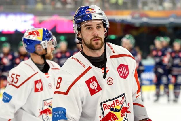 Ice hockey, Eishockey - CHL, EC RBS vs Berlin SALZBURG,AUSTRIA,15.OCT.25 - ICE HOCKEY - CHL, Champions Hockey League, group stage, EC Red Bull Salzburg vs Eisbaeren Berlin. Image shows Connor Corcoran (EC RBS). GEPAxpictures xMathiasxMandl