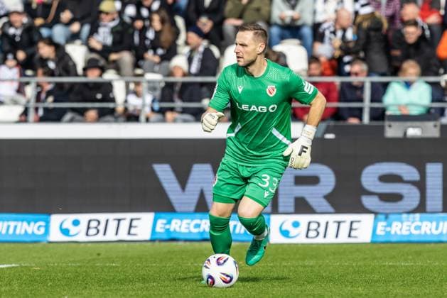 Fussball, Saison 2025 2026, 3. Liga, Donaustadion Ulm, 11. Spieltag, SSV Ulm 1846 Fußball - FC Energie Cottbus, 19.10.2025 19.10.2025, Fussball, Saison 2025 2026, 3. Liga, Donaustadion Ulm, 11. Spieltag, SSV Ulm 1846 Fußball - FC Energie Cottbus, Freisteller Einzelbild 33 Marius Funk (Energie Cottbus) Foto: Lucca Fundel Ulm Donaustadion Baden-Württemberg Deutschland