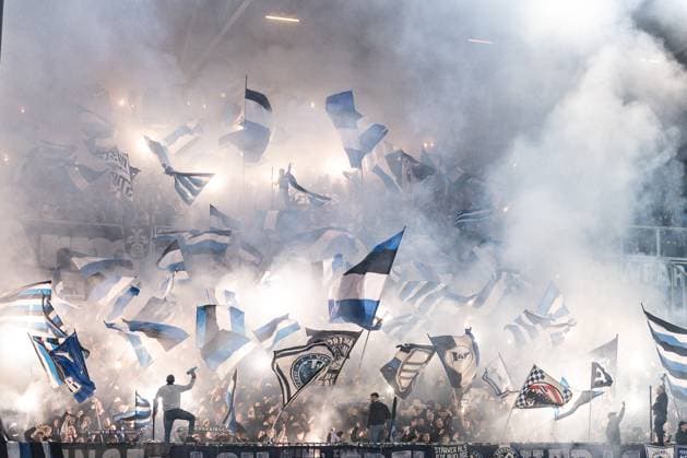 01.11.2025, Fussball, 2. Bundesliga, 11. Spieltag Saison 2025 2026, SV Darmstadt 98 - DSC Arminia Bielefeld, Fanchoreo DSC Arminia Bielefeld, xRHR-FOTO TKx Copyright: RHR-FOTOx RHR-FOTO TK