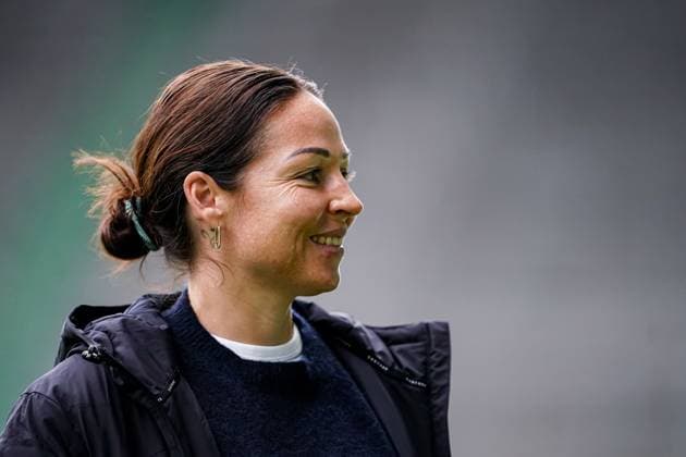 Switzerland: AXA Women s Super League 2025 26, FC St. Gallen 1879 - FC Zürich, kybunpark, St. Gallen: Vanessa Bernauer Koordinatorin FC Zurich Copyright: xDanielaxPorcellix