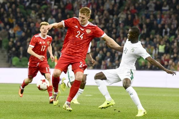 International Friendly, Länderspiel, Nationalmannschaft Russia - Cote d Ivoire KRASNODAR, RUSSIA - MARCH 24: Alexander Bukharov (L) of Russia in action against player of Cote d Ivoire s during the friendly football match at Krasnodar Stadium, in Krasnodar, Russia, on March 24,2017. Krasnodar Rusya. Editorial use only. Please get in touch for any other usage.  Copyright: x2025xAnadoluxElenaxSineokx