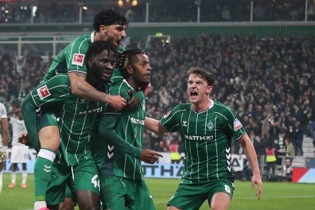 07.11.2025, xmohx, Fussball 1.Bundesliga, SV Werder Bremen - VfL Wolfsburg v.l. Victor Boniface (SV Werder Bremen) vor dem Tor zum 2:1 mit Victor Boniface (SV Werder Bremen) (DFL DFB REGULATIONS PROHIBIT ANY USE OF PHOTOGRAPHS as IMAGE SEQUENCES and or QUASI-VIDEO) Bremen